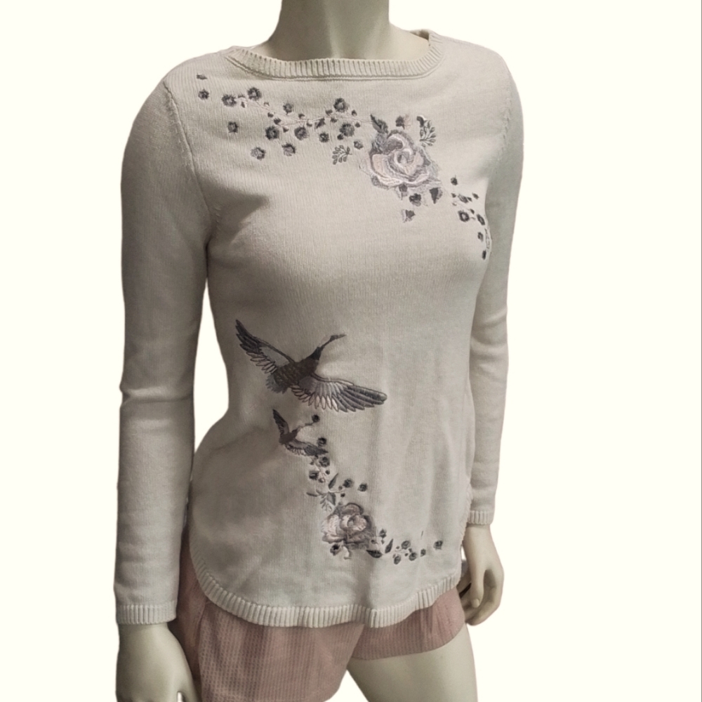 Sweater Shirt With Embroidered Birds NWT
